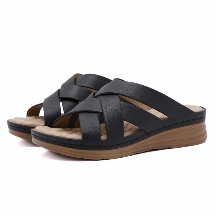New comfortable leisure wind sandals cross massage slope heel fashionable women's sandals beach shoes T1138 2